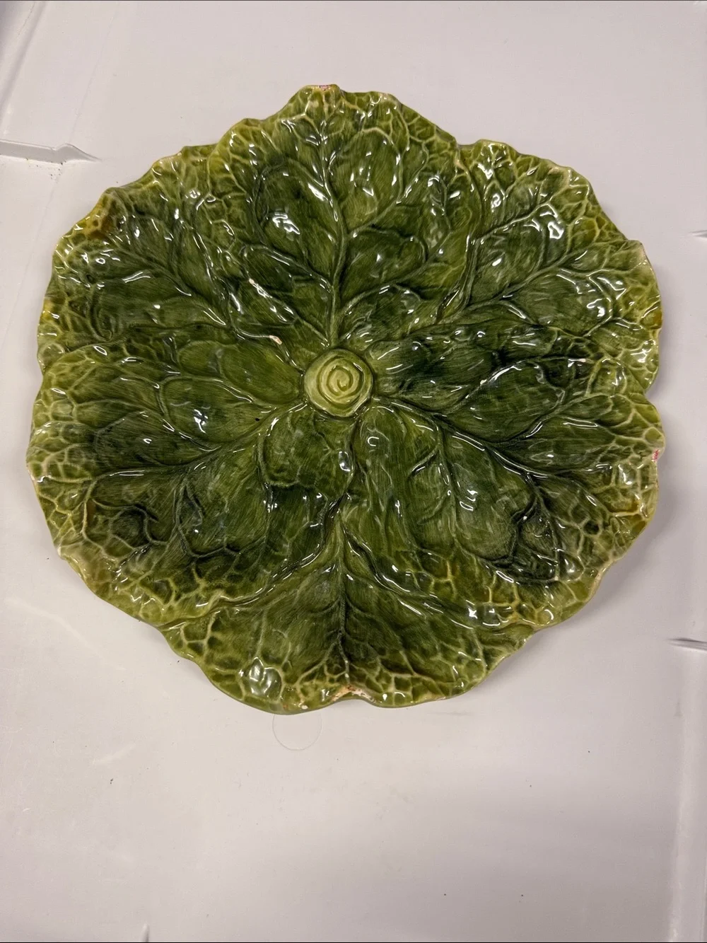 Kaileigh Green Ceramic Cabbage Leaf Serving Dish